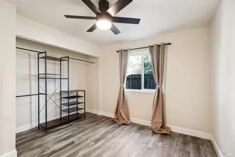 184 Edwin Dr, Vacaville, CA 95687 photo 22