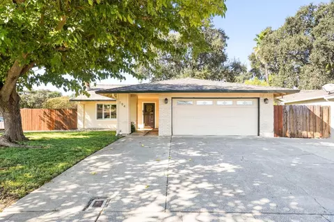 184 Edwin Dr, Vacaville, CA 95687