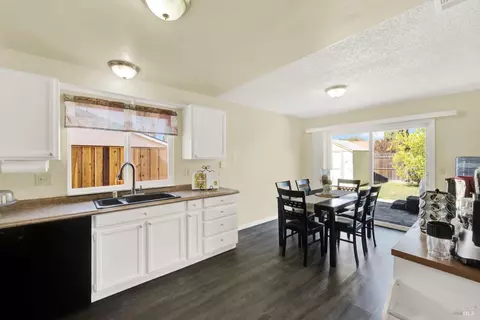 2384 Coronado Ct, Fairfield, CA 94533 photo 12