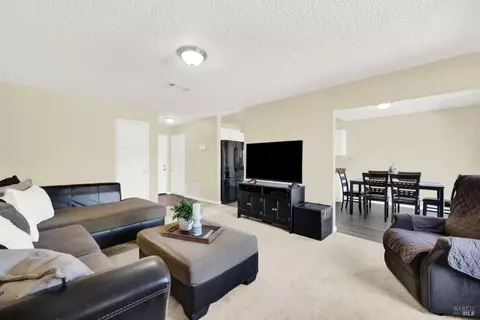 2384 Coronado Ct, Fairfield, CA 94533 photo 9