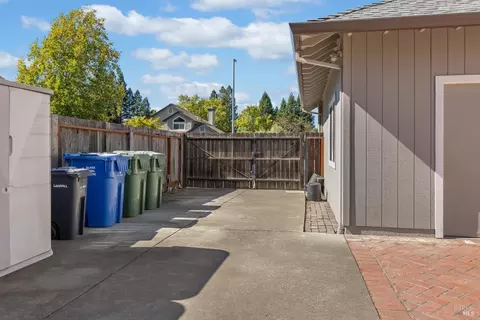 9570 Vancouver Ln, Windsor, CA 95492 photo 56