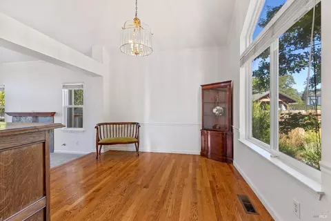9570 Vancouver Ln, Windsor, CA 95492 photo 10
