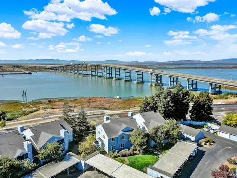 View/Area - 127 Lighthouse Dr, Vallejo, CA 94590 photo 4 of 8