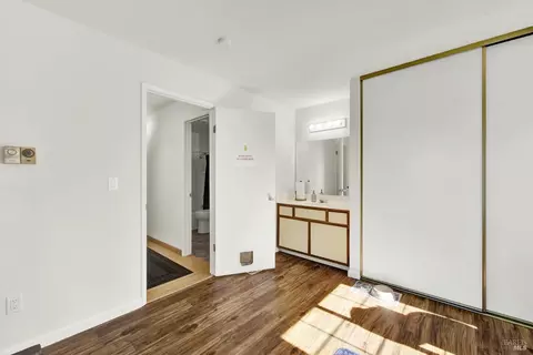 Bedroom - 127 Lighthouse Dr, Vallejo, CA 94590 photo 3 of 3