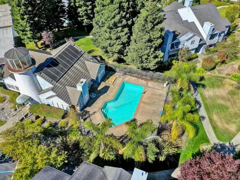 View/Area - 127 Lighthouse Dr, Vallejo, CA 94590 photo 5 of 8