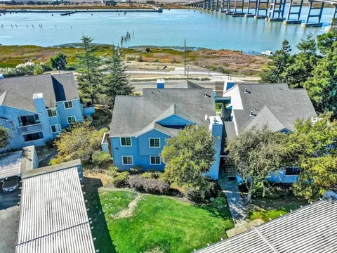 View/Area - 127 Lighthouse Dr, Vallejo, CA 94590 photo 3 of 8