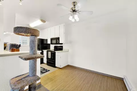 Dining - 127 Lighthouse Dr, Vallejo, CA 94590 photo 1 of 2