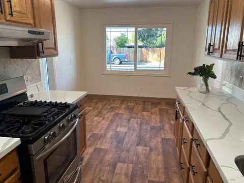 61 Balboa Ave, Vallejo, CA 94591 photo 5