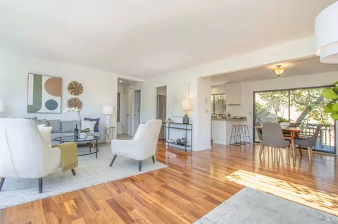 28 Corte Real, Greenbrae, CA 94904