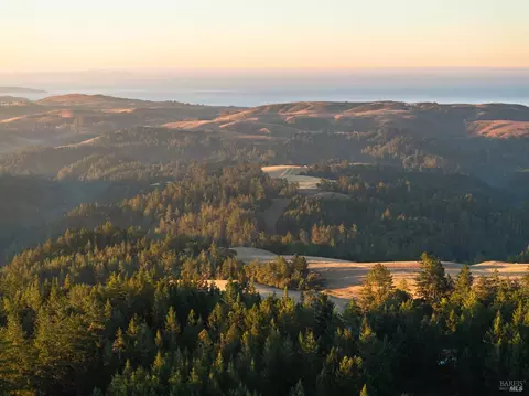 View/Area - 18600 Fitzpatrick Ln, Occidental, CA 95465 photo 2 of 5