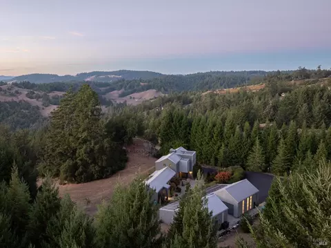 Exterior - 18600 Fitzpatrick Ln, Occidental, CA 95465 photo 11 of 18