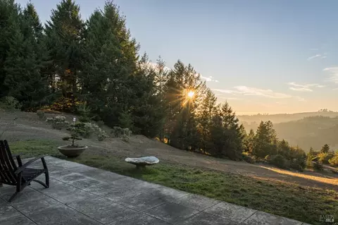 Exterior - 18600 Fitzpatrick Ln, Occidental, CA 95465 photo 12 of 18