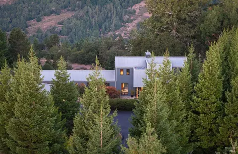 Exterior - 18600 Fitzpatrick Ln, Occidental, CA 95465 photo 10 of 18