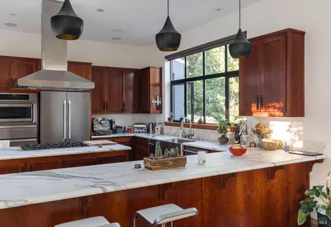 Kitchen - 18600 Fitzpatrick Ln, Occidental, CA 95465 photo 3 of 4