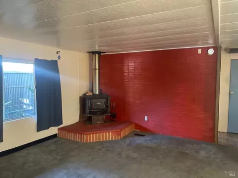 700 E Gobbi St #131, Ukiah, CA 95482