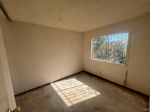 117 Candy Dr, Vallejo, CA 94589 photo 5