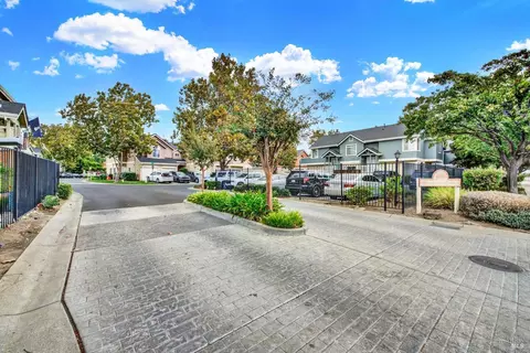 30 Manchester Ln, Fairfield, CA 94533 photo 46