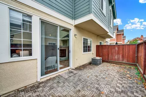 30 Manchester Ln, Fairfield, CA 94533 photo 40