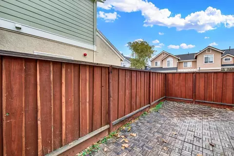 30 Manchester Ln, Fairfield, CA 94533 photo 39
