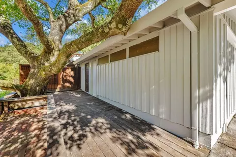 291 Oakcrest Rd, San Anselmo, CA 94960