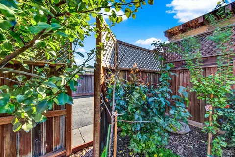 83 Luke Dr, Napa, CA 94558 photo 48