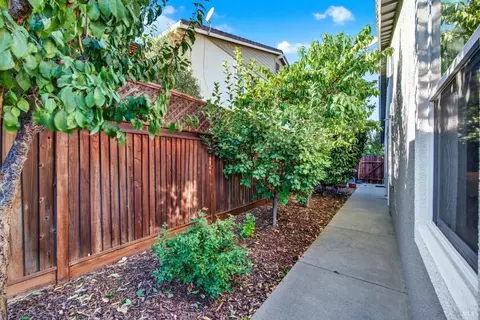 83 Luke Dr, Napa, CA 94558 photo 43
