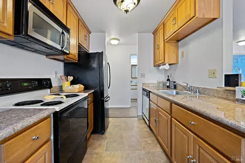 263 Lighthouse Dr, Vallejo, CA 94590 photo 17