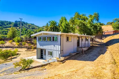 35010 Highway 128, Cloverdale, CA 95425