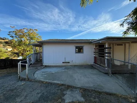 4262 Windsor Way, Lucerne, CA 95458 photo 7