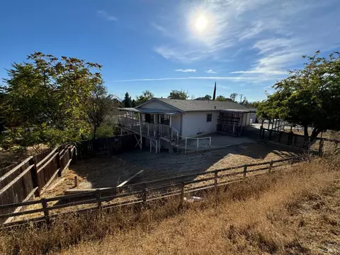 4262 Windsor Way, Lucerne, CA 95458 photo 37