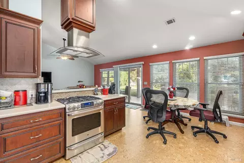 219 Fairgate Dr, Vacaville, CA 95687 photo 19