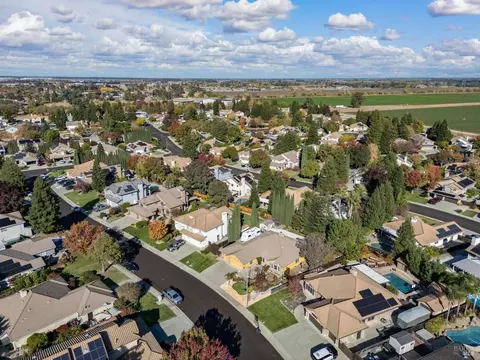 219 Fairgate Dr, Vacaville, CA 95687 photo 44