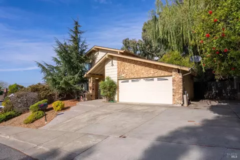 106 Evergreen Way, Vallejo, CA 94591 photo 2