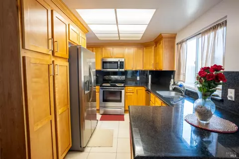 106 Evergreen Way, Vallejo, CA 94591 photo 11