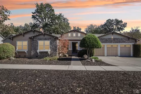 8830 Starr Rd, Windsor, CA 95492
