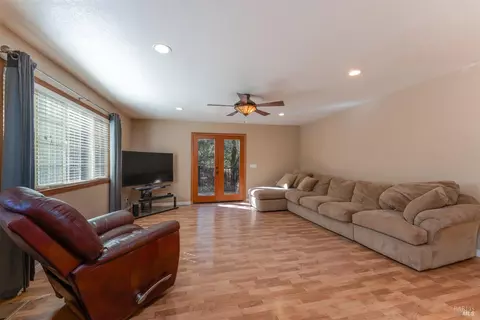 1776 Ridge Rd, Ukiah, CA 95482 photo 12
