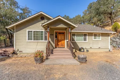 1776 Ridge Rd, Ukiah, CA 95482 photo 2