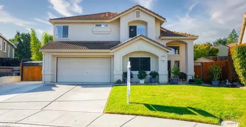 964 Cashel Cir, Vacaville, CA 95688