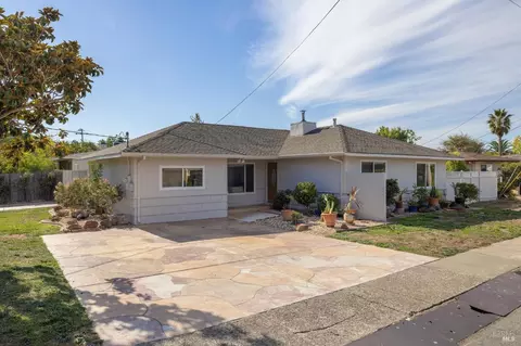 101 Hawthorne Way, San Rafael, CA 94903