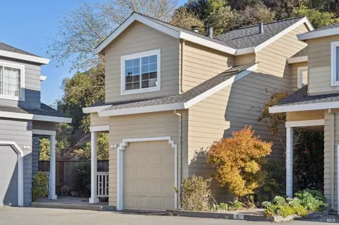 7 Adrian Ter, San Rafael, CA 94903