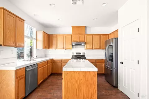 2520 Rowe Pl, Fairfield, CA 94533 photo 11