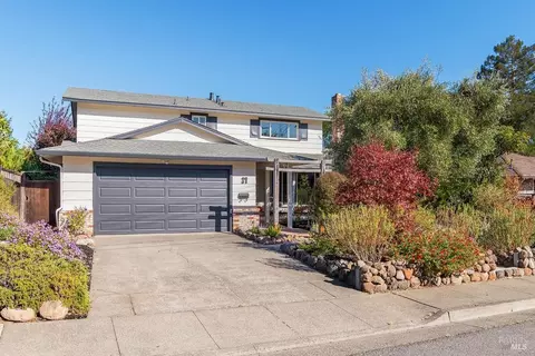 27 Park Ridge Rd, San Rafael, CA 94903