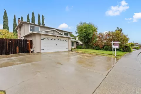 670 Devonshire Dr, Dixon, CA 95620 photo 3