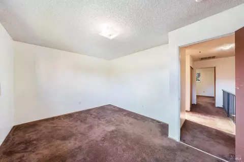 Bedroom - 960 Marlene St, Ukiah, CA 95482 photo 6 of 10