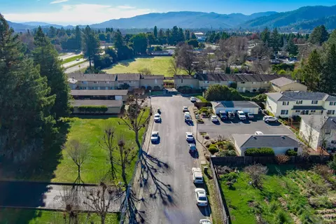 View/Area - 960 Marlene St, Ukiah, CA 95482 photo 8 of 16