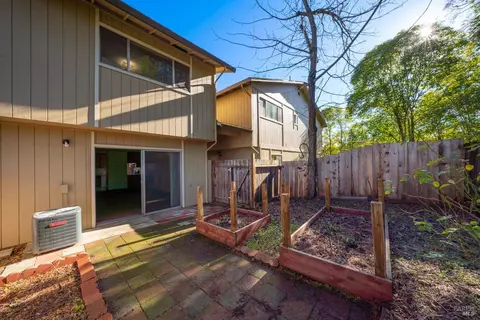 Exterior - 960 Marlene St, Ukiah, CA 95482 photo 16 of 16