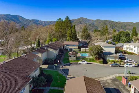 View/Area - 960 Marlene St, Ukiah, CA 95482 photo 4 of 16