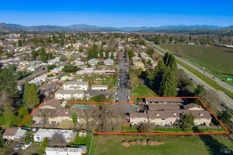 View/Area - 960 Marlene St, Ukiah, CA 95482 photo 6 of 16