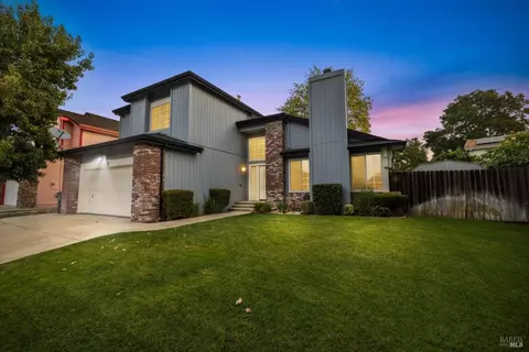 2904 Spicewood Ct, Fairfield, CA 94533