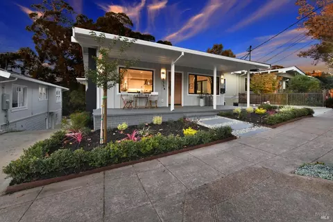 355 Moraga Ave, Piedmont, CA 94611